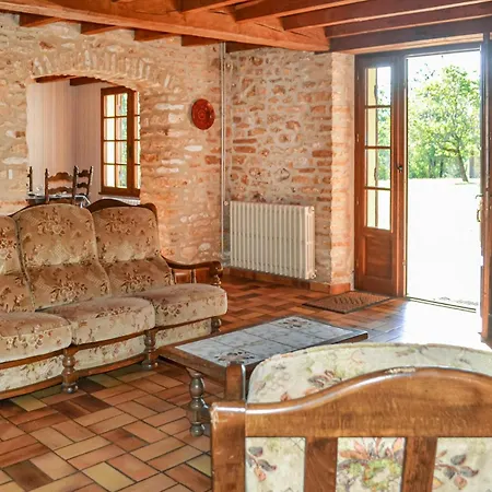 4 Bedroom Stunning In בית נופש *